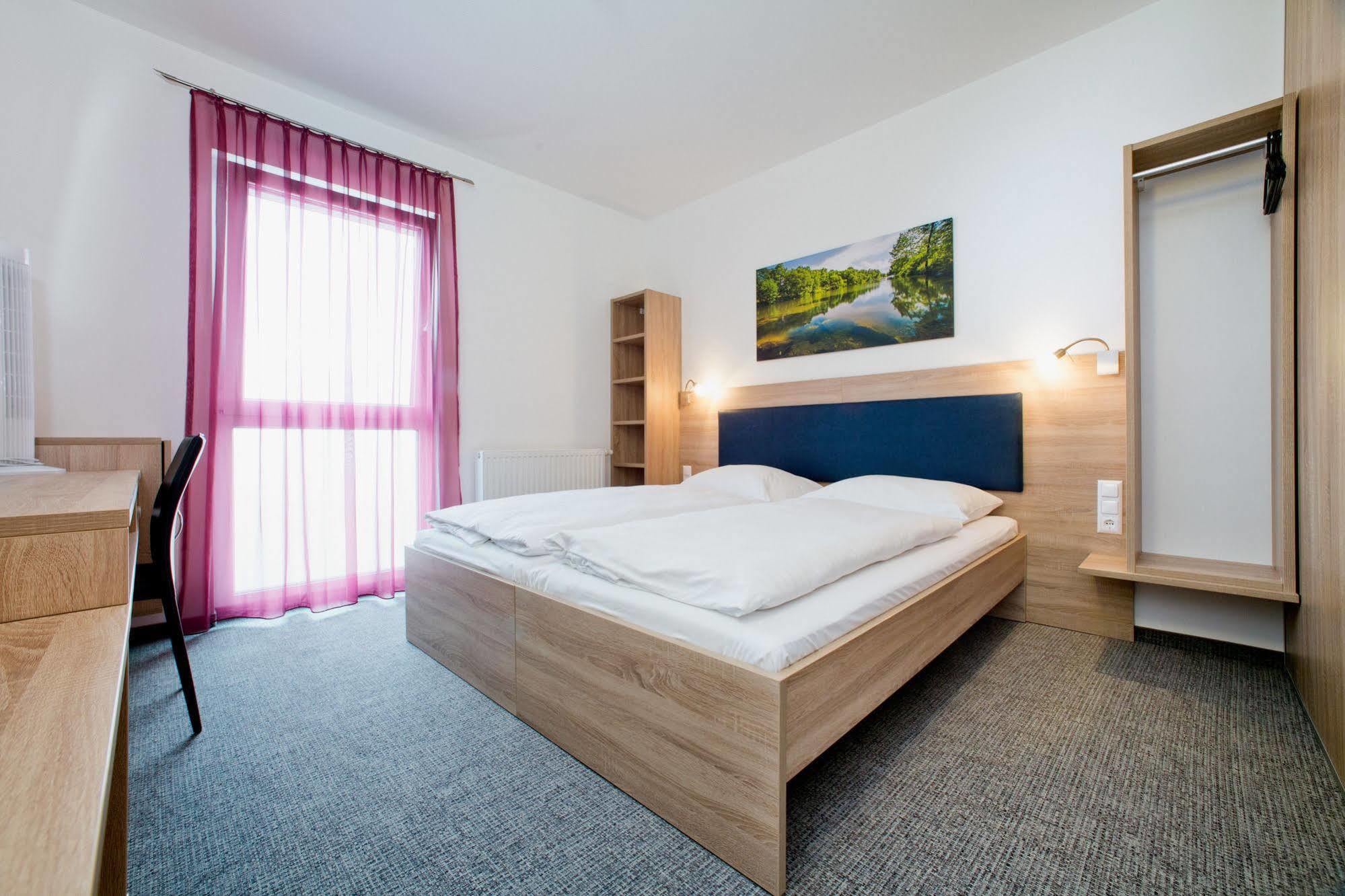 Cleverhotel Herzogenburg Luaran gambar